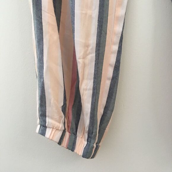 American Eagle pastel stripe paper bag pants | Size Small - Picture 7 of 8